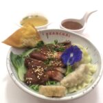 ชวนชิม บะหมี่หยกหมูแดง ย่างเตาถ่าน สูตรเด็ด ร้านเหรียญชัย การันตีรสชาติความอร่อย