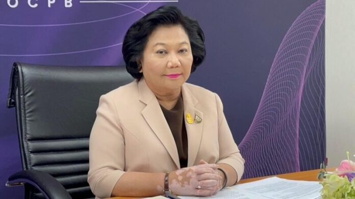   นางพวงเพ็ชร ชุนละเอียด 