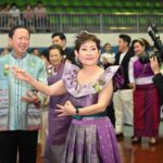 สภากาชาดไทย-สหพันธ์สมาคมสตรีนักธุรกิจ จัดงาน “ลีลาศรื่นรมย์ ณ สวนลุมพินี”