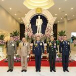รอง ผบ.ทสส. นำ ผบ.เหล่าทัพวางพวงมาลา วันกองทัพไทย ประจำปี 2567