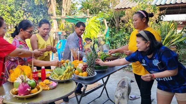 แม่ค้า ทำพิธีบวงสรวง ปู่พญานาค หลังหายป่วยจากเส้นเลือดสมองตีบ รักษาตัวนานกว่า 8 เดือน อึ้ง เลขเด็ด
