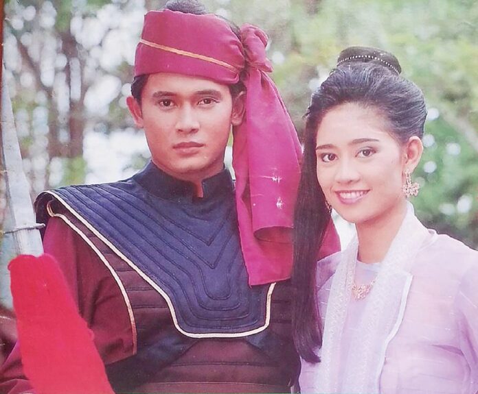 อาทิตย์ใส - ‘สันติสุข-จินตหรา’ ย้อนอดีตคู่จิ้นในตำนาน