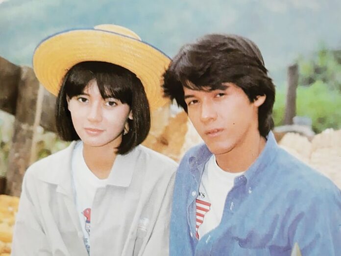 อาทิตย์ใส - ‘สันติสุข-จินตหรา’ ย้อนอดีตคู่จิ้นในตำนาน