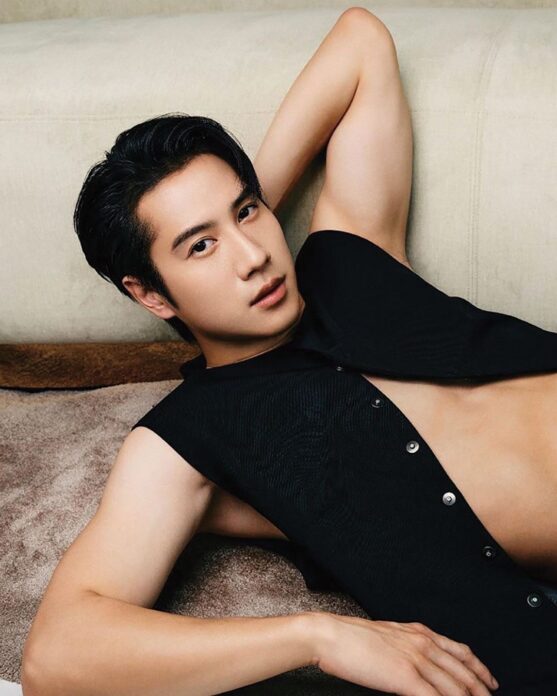 สกู๊ปบันเทิง - ‘ไบร์ท’ฮอต-พลิกเล่นวาย สถานการณ์เปลี่ยนมีแฟนเพิ่ม