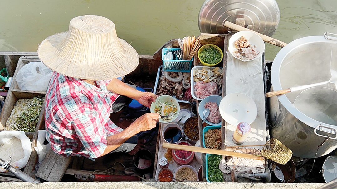สวรรค์ในครัว - ก๋วยเตี๋ยวเรือลุงตุ๋ย ตัวตึงคลองบางกอกน้อย