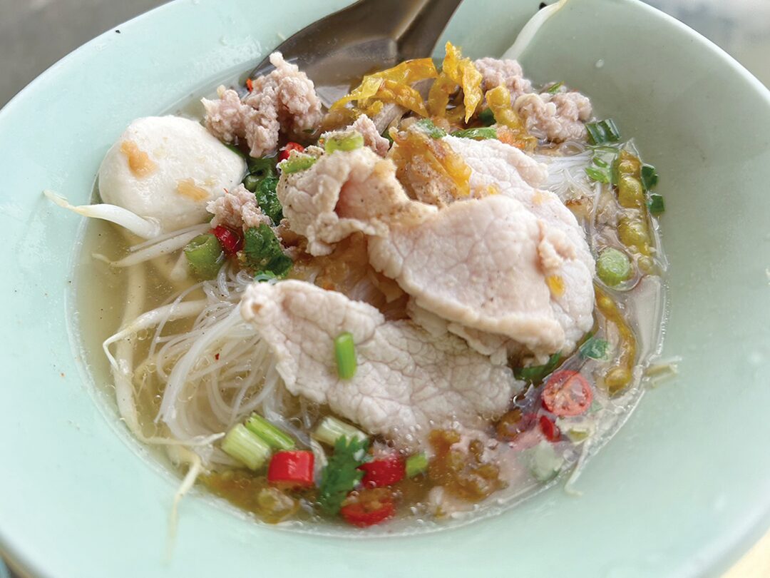 สวรรค์ในครัว - ก๋วยเตี๋ยวเรือลุงตุ๋ย ตัวตึงคลองบางกอกน้อย
