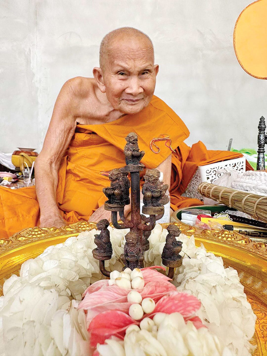 ข่าวสดพระเครื่อง - เครื่องรางหนุมานประทานโชค สมทบทุนพัฒนาวัดภูด่านแต้