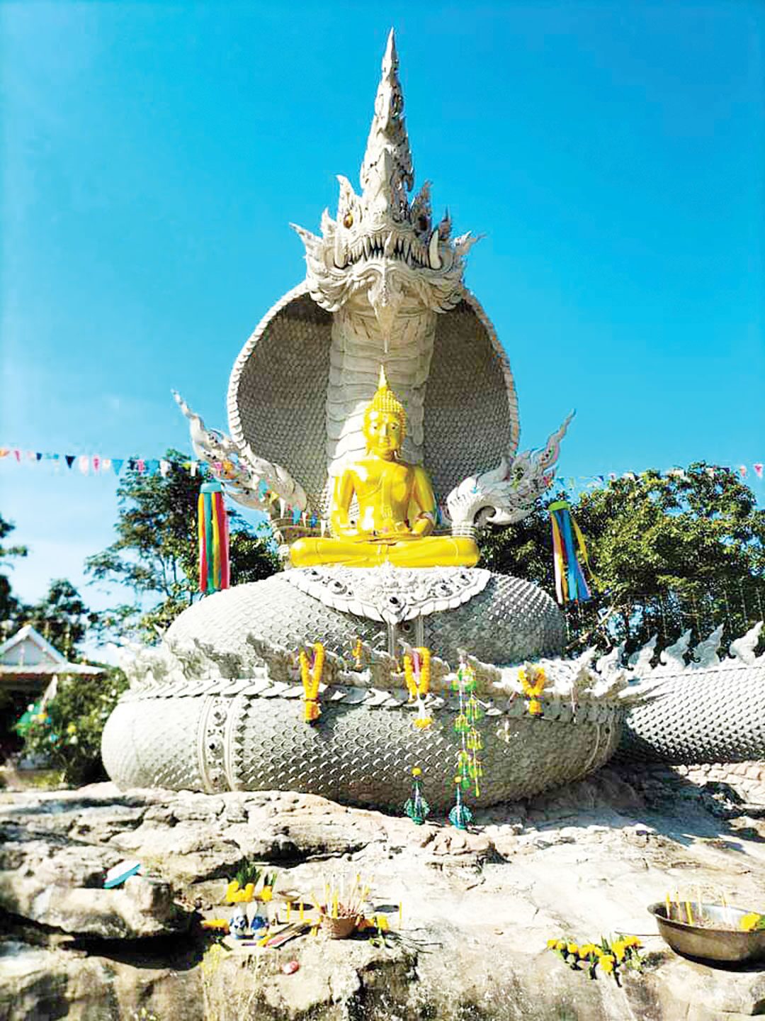 ข่าวสดพระเครื่อง - เครื่องรางหนุมานประทานโชค สมทบทุนพัฒนาวัดภูด่านแต้
