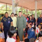 หน่วยมิตรประชากองทัพอากาศ ช่วยเหลือประชาชน มอบอุปกรณ์การเรียน อุปกรณ์กีฬา