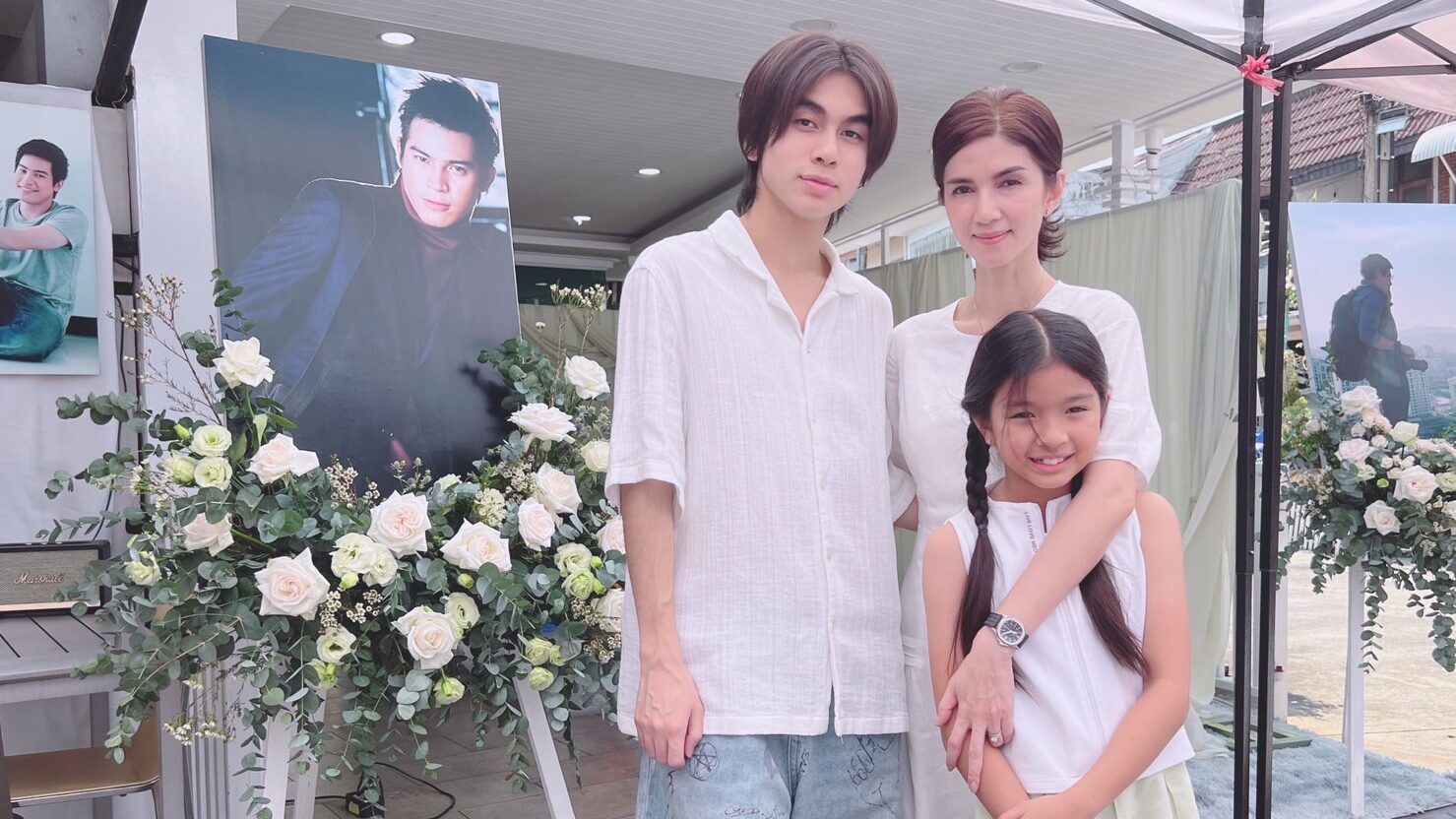 โบว์ แวนดา ทำบุญครบรอบ