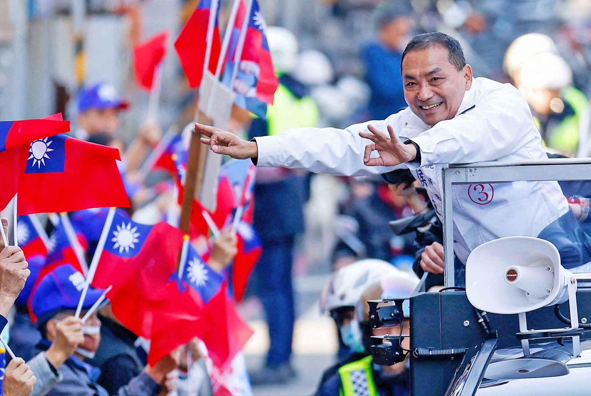 ทั่วโลกจับตา “ไต้หวัน” โค้งสุดท้ายก่อนเลือกตั้ง-จีนยังป่วนบอลลูนโผล่ใกล้ช่องแคบ