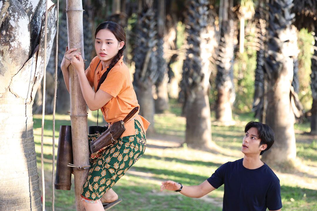 สกู๊ปบันเทิง - ‘ออกัส-น้ำฟ้า’สาดความฟิน จับคู่จิ้น‘รักท่วมทุ่ง’ย้อนยุคฟีลกู๊ด 