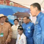 นายกรัฐมนตรี เยี่ยมชมการแสดงและสาธิตภูมิปัญญาวัฒนธรรม จ.ระนอง