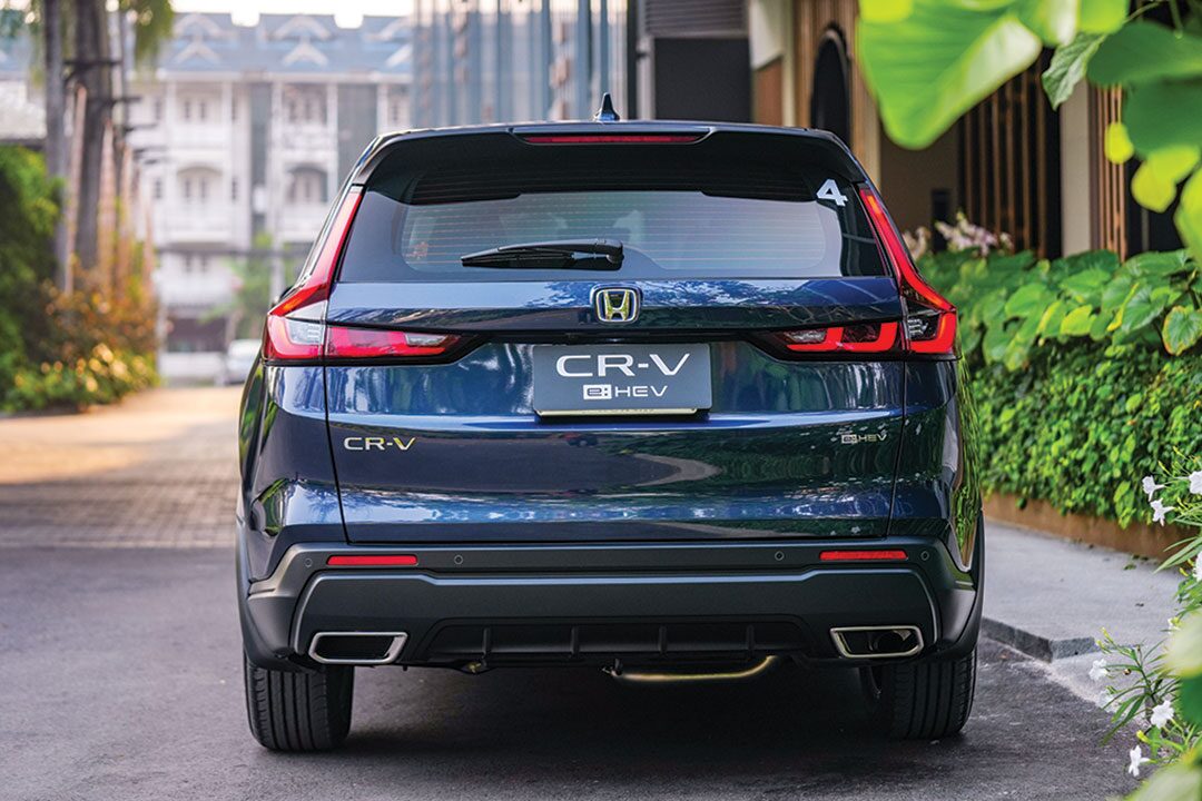 ข่าวสดหลากหลาย - ซัดกันยาวๆกับคาร์ออฟเดอะเยียร์ ฮอนด้า‘CR-V’ไฮบริดแรงจัดประหยัดได้ใจ