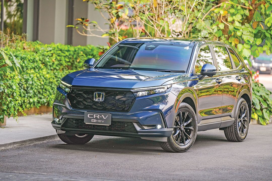 ข่าวสดหลากหลาย - ซัดกันยาวๆกับคาร์ออฟเดอะเยียร์ ฮอนด้า‘CR-V’ไฮบริดแรงจัดประหยัดได้ใจ