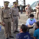 ทัพเรือ ไล่ล่าจับ เรือประมงเวียดนาม 2 ลำ รุกล้ำน่านน้ำอ่าวไทย ลักลอบคราดปลิงทะเล