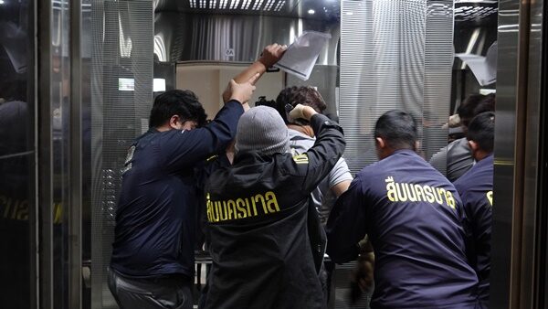 รวบ "เต้ย บางโพ" นักข่มขืนต่อเนื่อง ตระเวนฉุดเด็กหญิงในชุดนักเรียน แฉประวัติหื่น เพิ่งพ้นโทษออกมากลับมาก่อเหตุซ้ำ