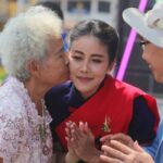 ปิ๋ม ซีโฟร์ หลั่งน้ำตากราบพญานาค รำมาราธอน 59 กม. หารายได้ช่วย ร.ร.ทุรกันดาร