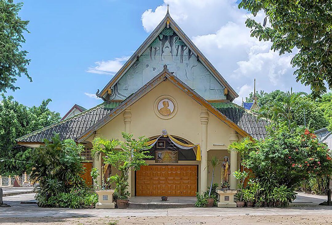 พระเครื่อง - พระสมเด็จทรงโคเสวยสุข อายุวัฒนมงคลหลวงปู่รอด