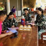 อุทยานฯลำคลองงู ส่งกองร้อยน้ำหวาน ปฏิบัติการเชิงรุก ลุยเคาะประตูบ้านรณรงค์หยุดเผาป่า