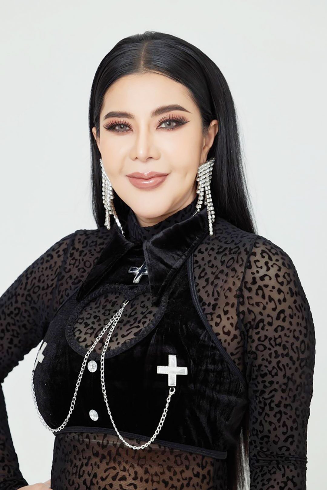 จับกระแสลูกทุ่ง - ‘จอย บียอนด์’แซ่บไม่แผ่ว ซิงเกิล‘เตกีล่า’พลิกสไตล์ชิล