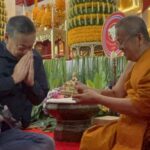 นายกฯ สักการะพระธาตุเชิงชุม เพื่อความเป็นสิริมงคล ก่อนลุยงานทั้งวัน จ.สกลนคร