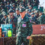 ‘ผบ.ทบ.’ เยี่ยมฐานปฏิบัติการชายแดนตาก ย้ำเข้มงวดสกัดกั้นสิ่งผิดกฎหมายทุกรูปแบบ