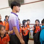 ‘ทัช’ วรรณกร บวรวัชรเดชา พ่อมอญ แม่พม่า แต่เติบโตเป็นครูรัก(ษ์)ถิ่นได้อย่างงดงาม
