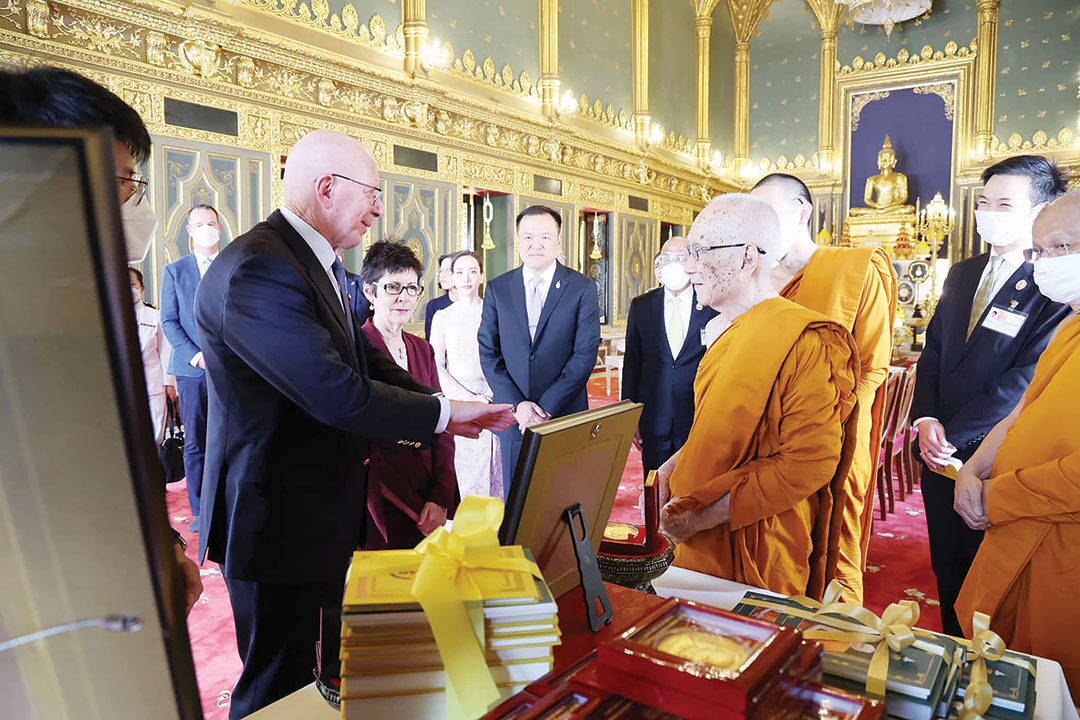 ข่าวสดพระเครื่อง - เข้าเฝ้าสมเด็จพระสังฆราช ผู้สำเร็จราชการฯออสเตรเลียปีติ