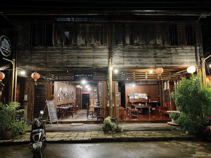 หลาก&หลาย - ทัวร์เกาะลันตา-กระบี่ สัมผัสเสน่ห์ช่วงกรีนซีซั่น