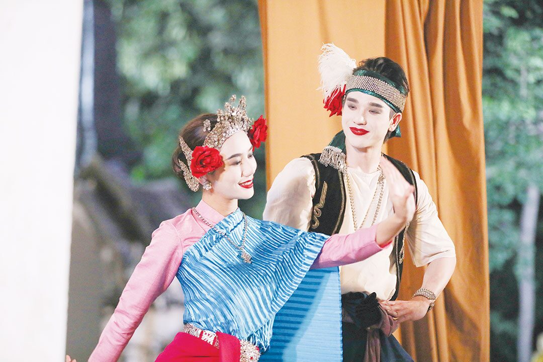 คอลัมน์เสาร์สด