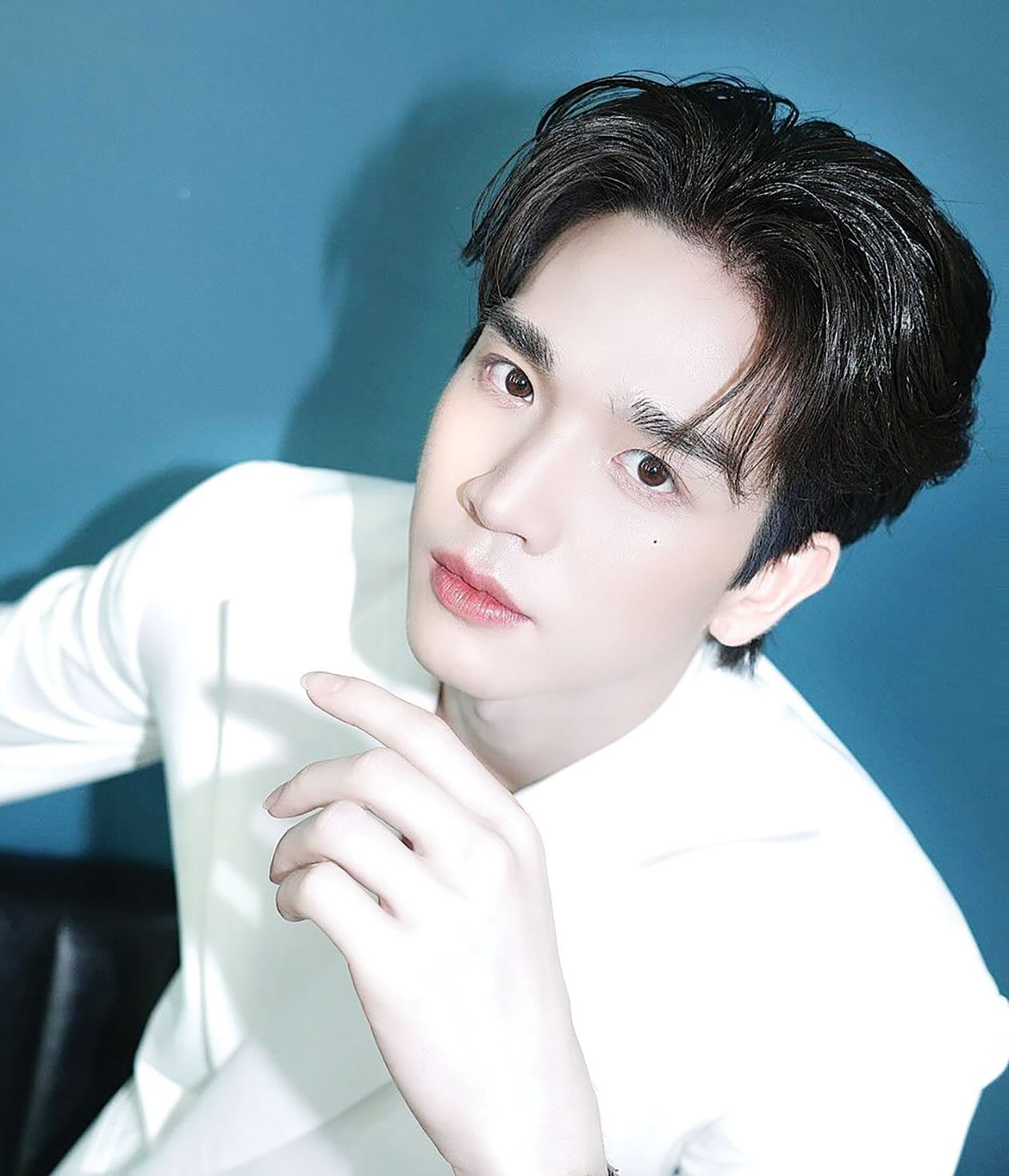 อาทิตย์ใส