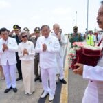 พุทธศาสนิกชนส่งเสด็จแน่นสนามบิน อัญเชิญพระบรมสารีริกธาตุ พระอรหันตธาตุ กลับสู่กรุงเดลี