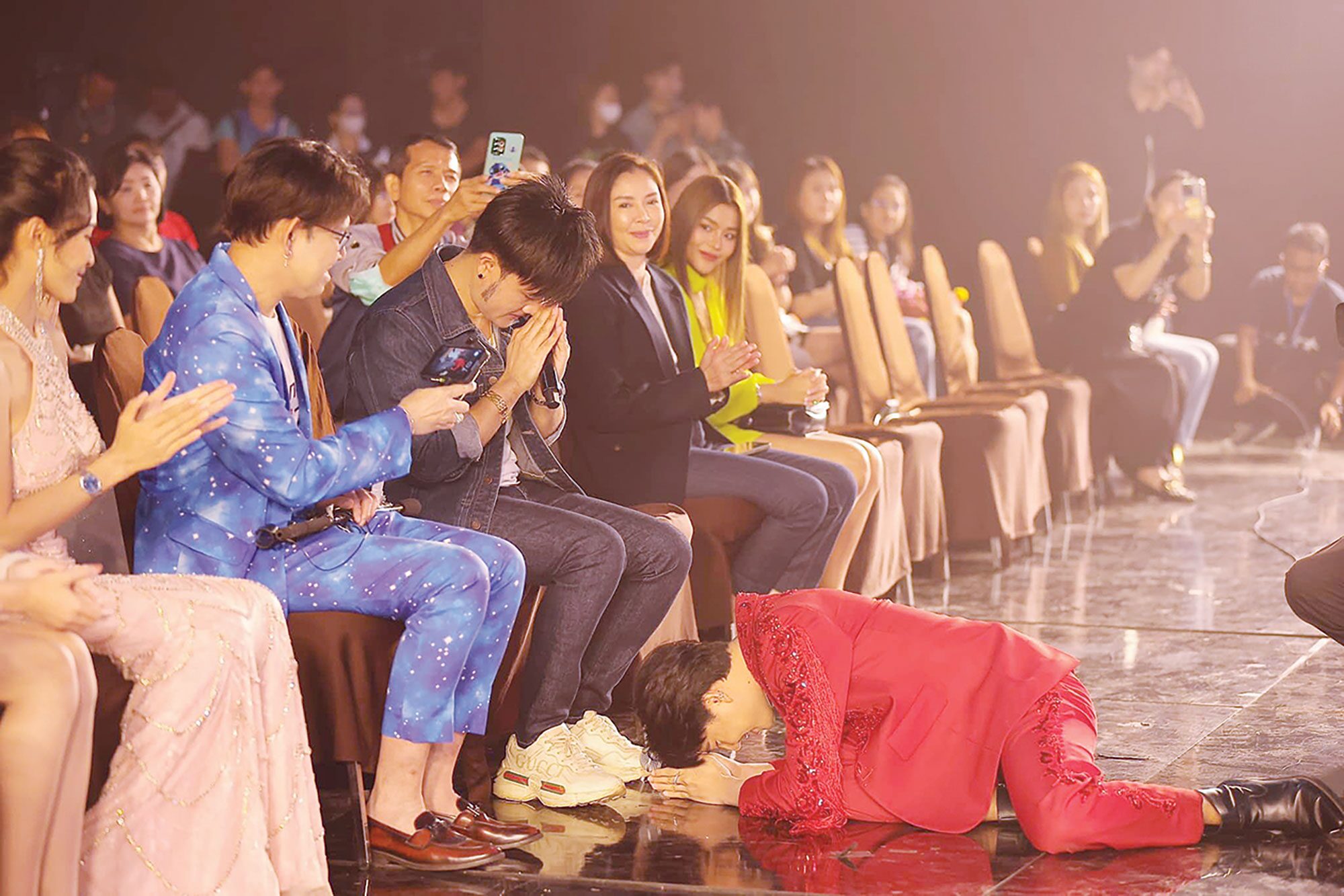 จับกระแสลูกทุ่ง - ‘อ๊อฟ สุรพล’ตามหาฝัน เป้าหมายชัดเจนไม่มีคำว่าสาย