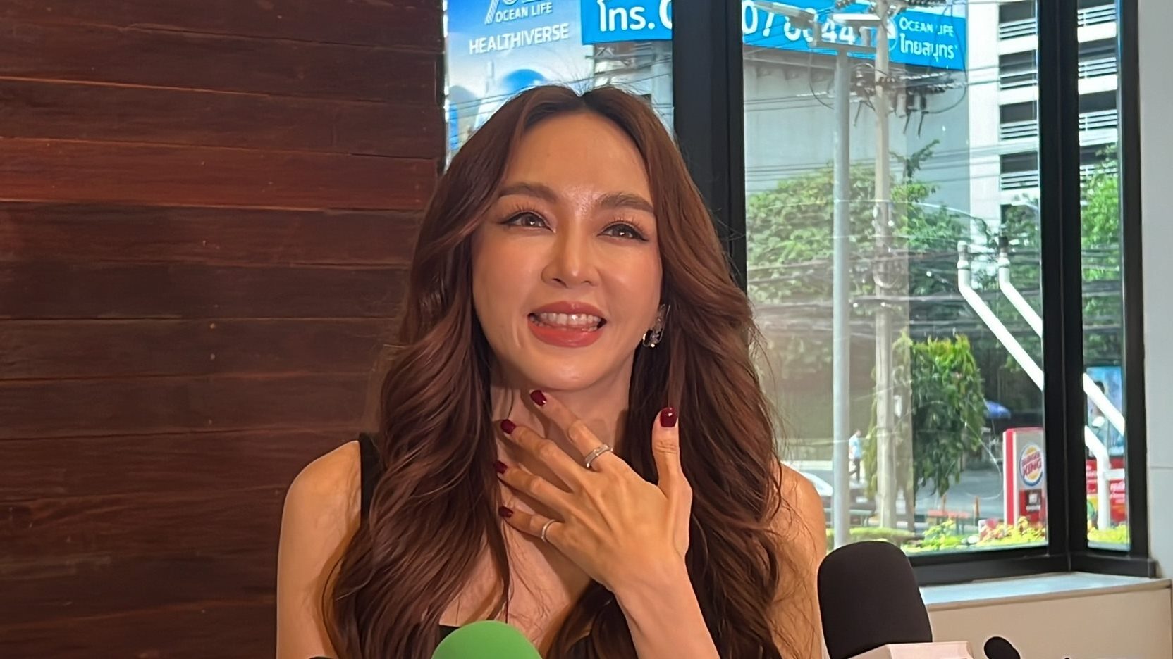 เป้ย อินจัด รู้วิธีจัดการเมียน้อย-สามีในละคร