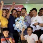 ชาวปักษ์ใต้ รวมตัวให้กำลังใจ "บิ๊กโจ๊ก" มุ่งมั่นทำงาน เจ้าตัวยันไม่ใช่ชุมนุมเพื่อกดดันใคร