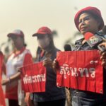 'ทักษิณ' ถึงเชียงใหม่ 'อิ๊ง-น้องธิธาร' นั่งเจ็ทมาด้วย ธรรมนัส-อดีตสส.ทรท รอต้อนรับ