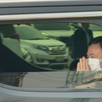 'ทักษิณ' ถึงเชียงใหม่ 'อิ๊ง-น้องธิธาร' นั่งเจ็ทมาด้วย ธรรมนัส-อดีตสส.ทรท รอต้อนรับ