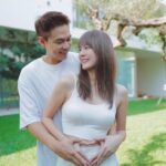 ว่างๆ มาออกรถเล่น แดน-แพทตี้ ถอยรถคันใหม่ป้ายแดง รอต้อนรับลูกแฝด