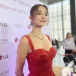 โยเกิร์ต มูฟออนเต็มที่ ไม่พร้อมมีรักใหม่ ขออยู่กับตัวเอง ตกใจรูปมีมยิ้มมุมปาก แต่ชอบกดไลก์