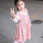 หนุ่ม กะลา แปลงร่างเป็นเจ้าหญิงเอลซ่า ดักรอทำเซอร์ไพรส์วันเกิดน้องมิลล์