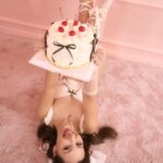 หนูโตเป็นสาวแล้ว! คารีสา อวดชุดวันเกิด อายุครบ 26 ปี เซ็กซี่เกินต้าน