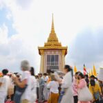 รัฐบาลปลื้มพุทธศาสนิกชนสักการะพระบรมสารีริกธาตุและพระอรหันตธาตุฯ