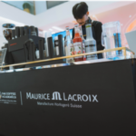 พบกับ พี่ป๊อด โมเดิร์นด็อก ในงานของ Maurice Lacroix