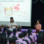 ฮัลโหลดารา - ไมค์ ภัทรเดช เซอร์ไพรส์แฟนๆ โชว์เสียงส่งท้ายละคร ในรอยทราย