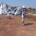 พายุฤดูร้อนถล่ม เกิดลมหมุนรุนแรง บ้านพังยับ-ถอดเสายกเรือน ชาวบ้านตกใจ ไม่เคยเจอมาก่อน 