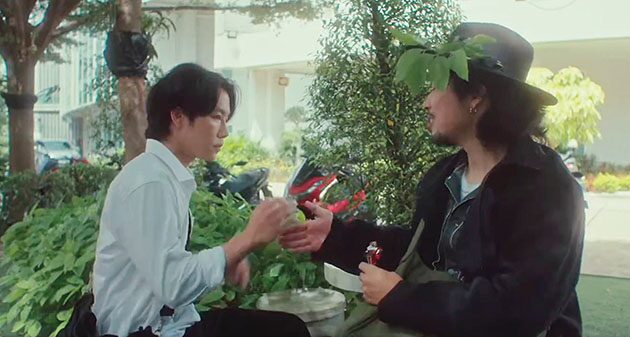 สกู๊ปบันเทิง - ‘วอร์’จับคู่‘จิงจิง’สายมู ซีรีส์‘นาคา เดอ ซาลอน’