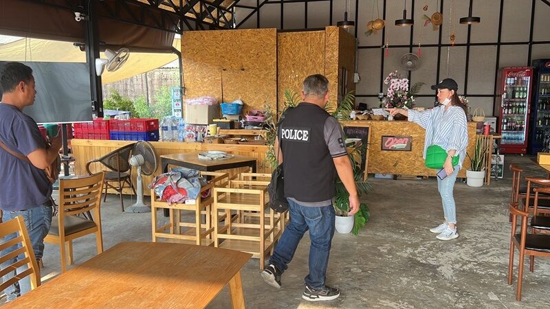 สาวเซ็ง ปิดร้านวันแรกโจรก็เข้ามาขโมยของทันที สูญ5หมื่น เชื่อหัวขโมยรู้ความเคลื่อนไหว