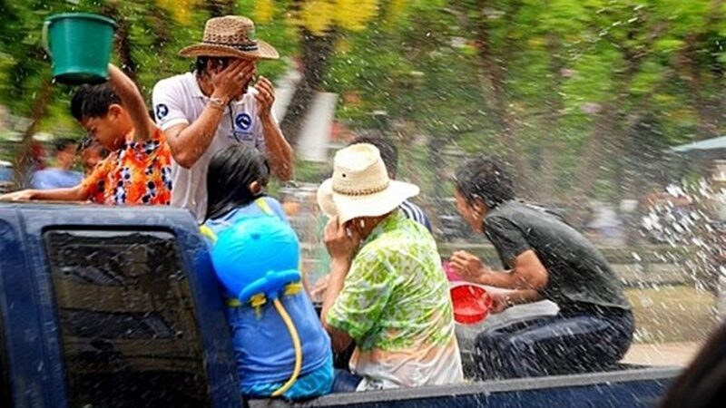 อย่ารำคาญ ตร.เผยยอดอุบัติเหตุ 2 วันแรกลดลง วอนร่วมมือตรวจเมา-บังคับใช้กม.