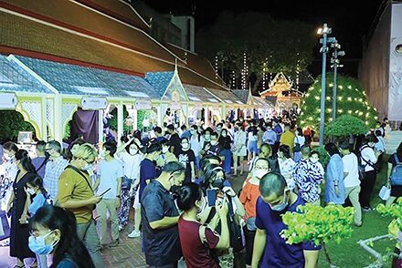 ข่าวสดพระเครื่อง - เที่ยวงานใต้ร่มพระบารมี 242ปี-กรุงรัตนโกสินทร์